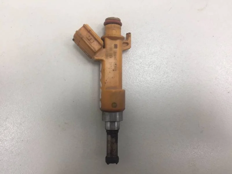 Форсунка инжекторная электрическая Toyota Camry (V50) 2011-2017