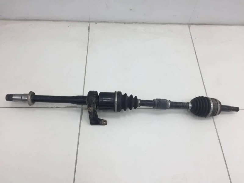 Полуось передняя правая Toyota Camry (V50) 2011-2017