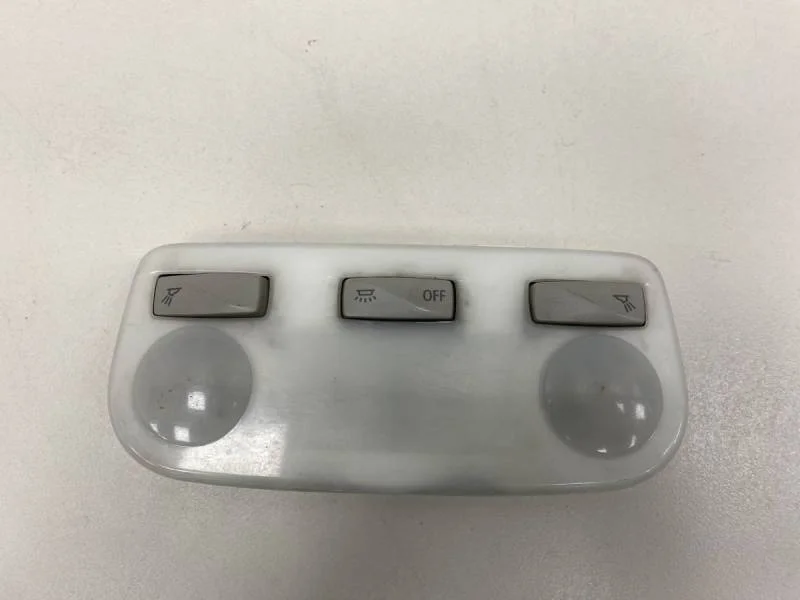 Плафон салонный Renault Fluence 2010-2017