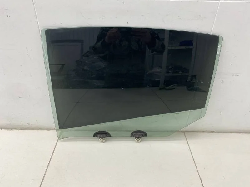 Стекло двери задней левой Renault Fluence 2010-2017