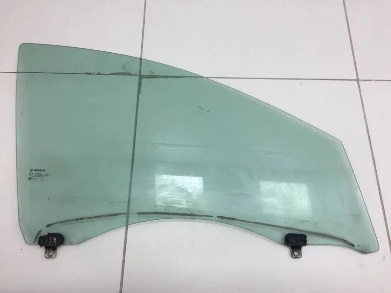 Стекло двери передней правой Renault Fluence 2010-2017