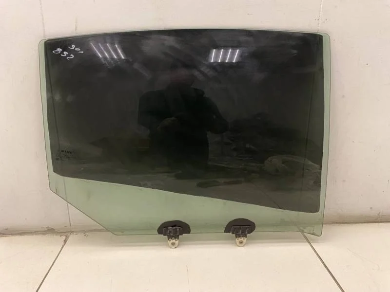 Стекло двери задней правой Renault Fluence 2010-2017