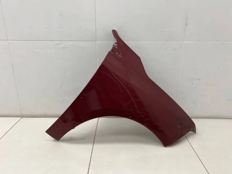 Крыло переднее правое Renault Fluence 2010-2017