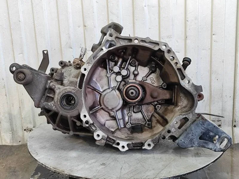 МКПП (механическая коробка переключения передач) Toyota Corolla E150 2006-2013