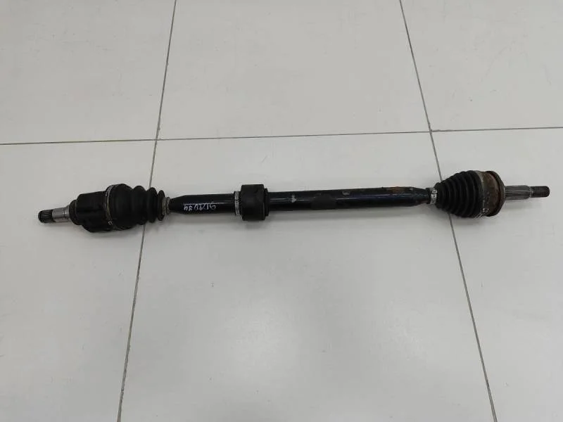 Полуось передняя правая Toyota Corolla E150 2006-2013