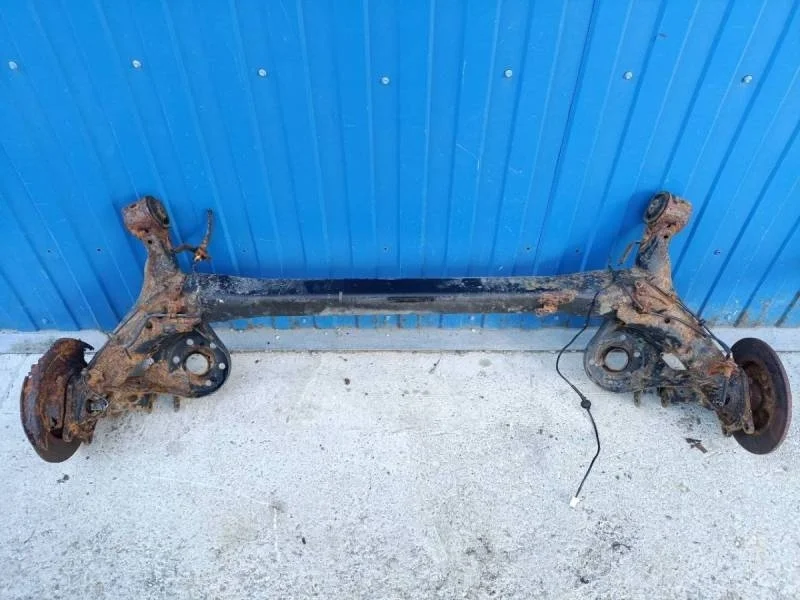 Балка задняя Toyota Corolla E150 2006-2013