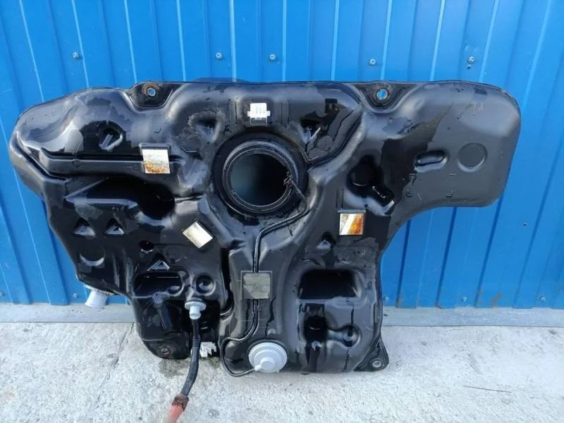 Бак топливный Toyota Corolla E150 2006-2013