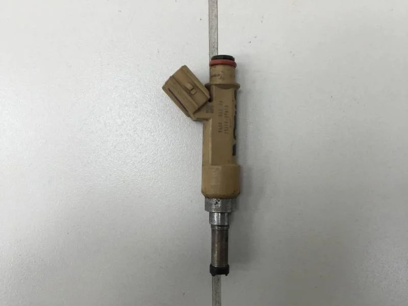 Форсунка инжекторная электрическая Toyota Corolla E150 2006-2013