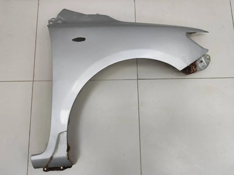 Крыло переднее правое Toyota Corolla E150 2006-2013