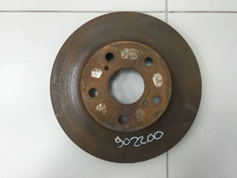 Диск тормозной передний Toyota Corolla E150 2006-2013