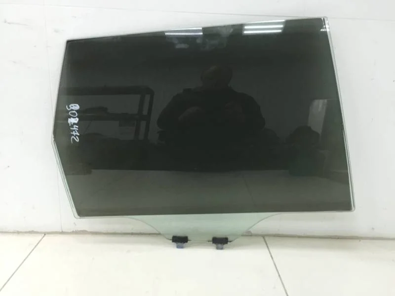 Стекло двери задней правой Subaru Forester (S12) 2008-2012