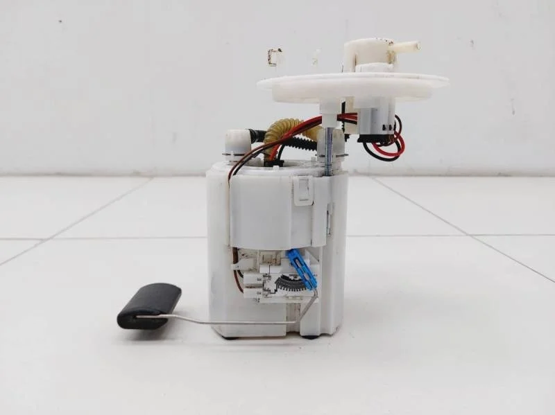 Насос топливный электрический Kia Rio 3 (UB) 2011-2017