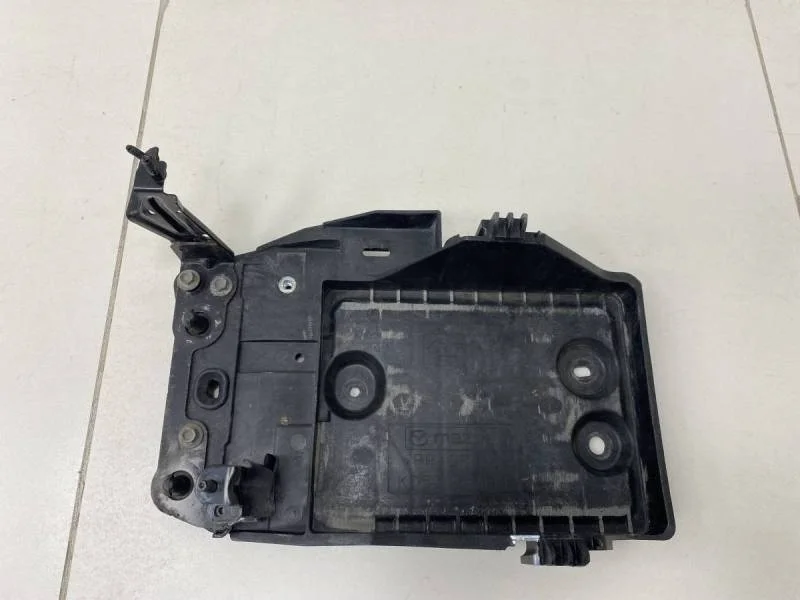 Крепление АКБ (корпус / подставка) Mazda Mazda 6 (GJ) 2013-2016