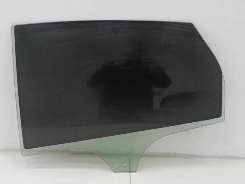Стекло двери задней левой Ford Focus 3 2011>