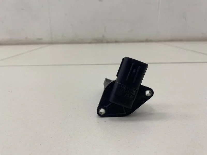 Датчик расхода воздуха (массметр, дмрв) Mazda Mazda 6 (GJ) 2013-2016