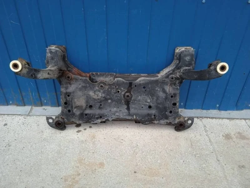 Балка подмоторная Ford Focus 3 2011>