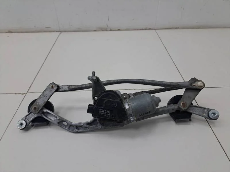 Трапеция стеклоочистителей Toyota Corolla E180 2013>