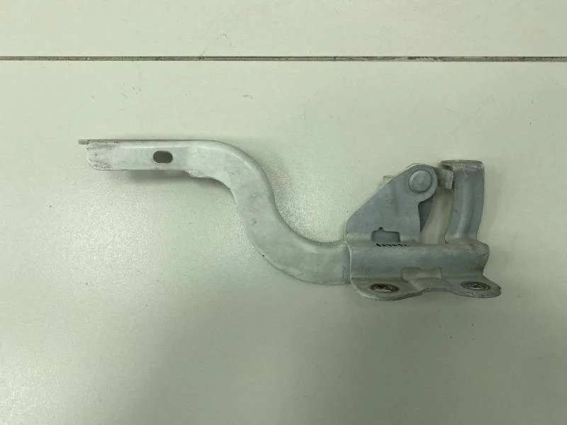 Петля капота левая Toyota Corolla E180 2013>