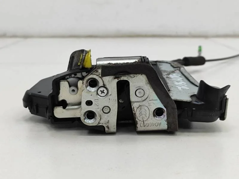 Замок двери передней левой Toyota Land Cruiser Prado (J150) 2009>