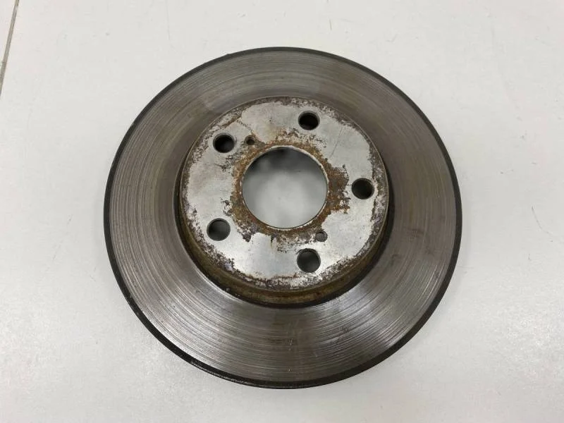 Диск тормозной передний Toyota Corolla E180 2013>