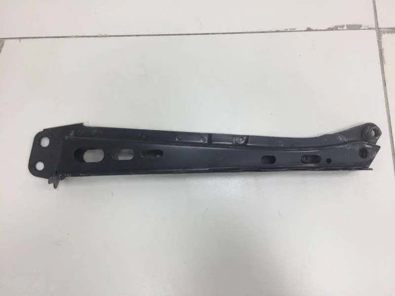 Балка передняя продольная Toyota Corolla E180 2013>