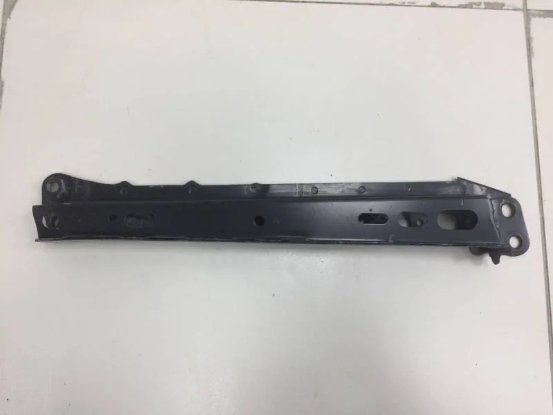 Балка передняя продольная Toyota Corolla E180 2013>