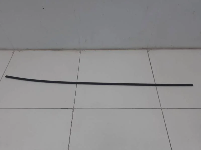 Молдинг крыши правый Toyota Corolla E180 2013>