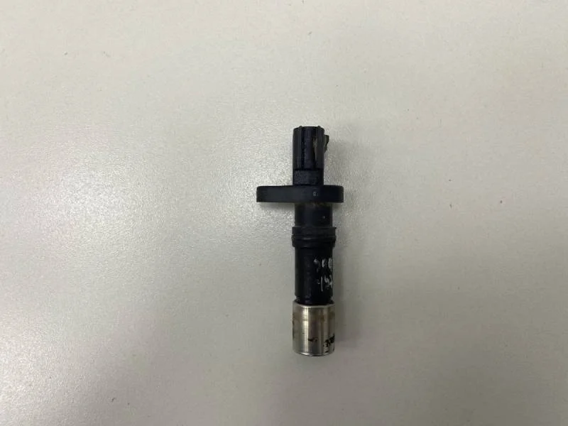 Датчик положения коленвала Toyota Corolla E180 2013>