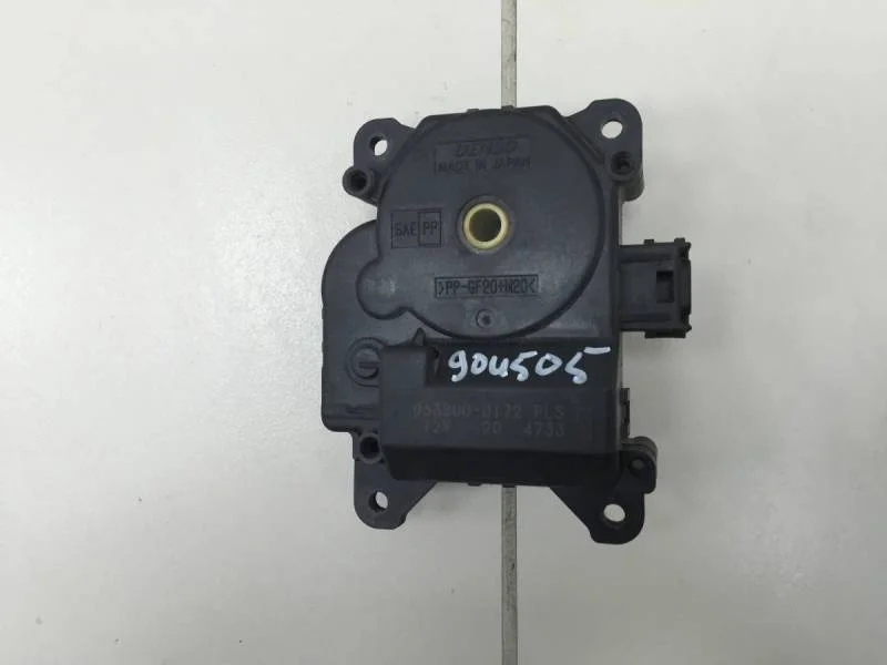 Моторчик заслонки печки Toyota Land Cruiser Prado (J150) 2009>