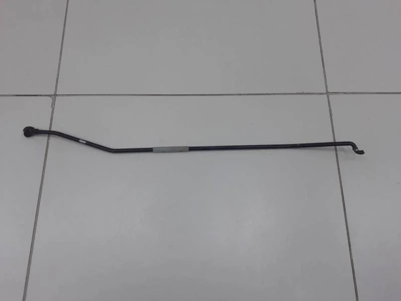 Держатель капота Toyota Corolla E180 2013&gt;