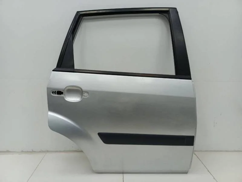 Дверь задняя правая Ford Fiesta (MK5) 2002-2008