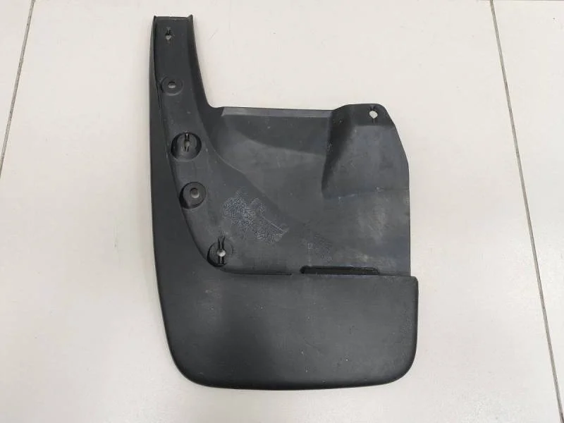 Брызговик передний левый Toyota Land Cruiser Prado (J150) 2009>