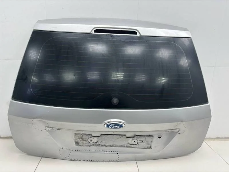 Дверь багажника Ford Fiesta (MK5) 2002-2008