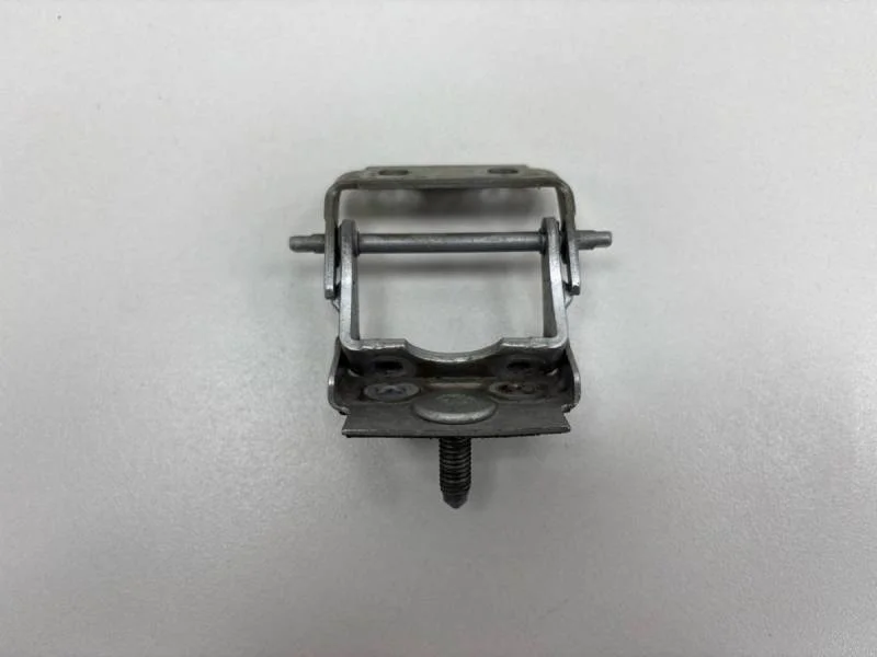 Петля двери багажника Ford Fiesta (MK5) 2002-2008