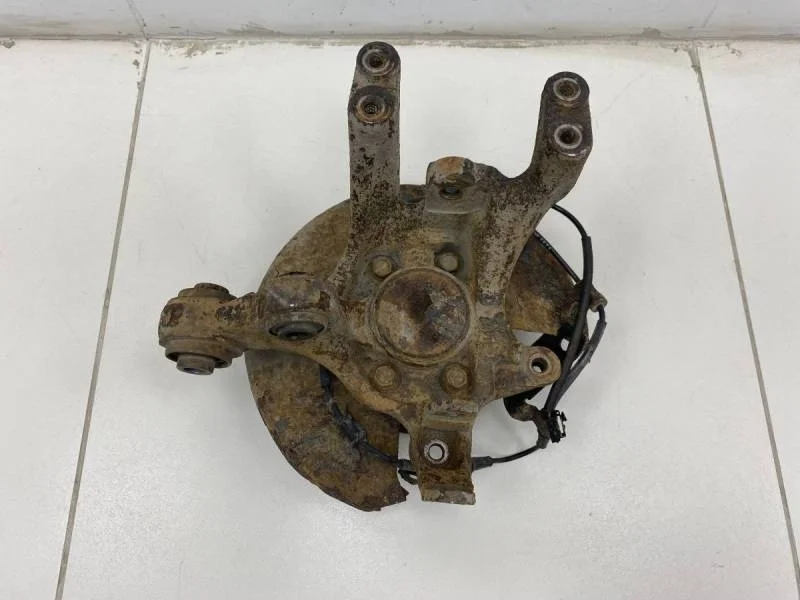 Кулак поворотный задний правый Kia Ceed (JD) 2012-2018