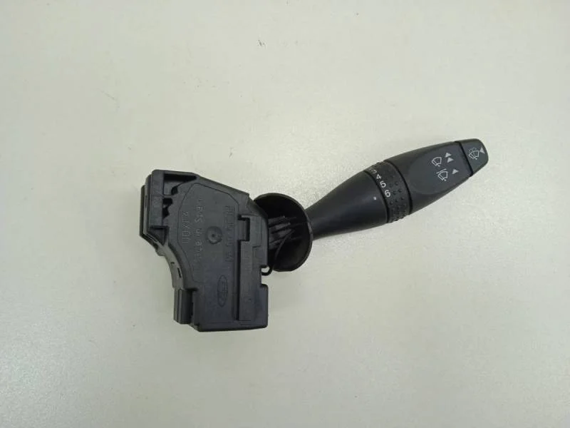 Переключатель стеклоочистителей Ford Fiesta (MK5) 2002-2008