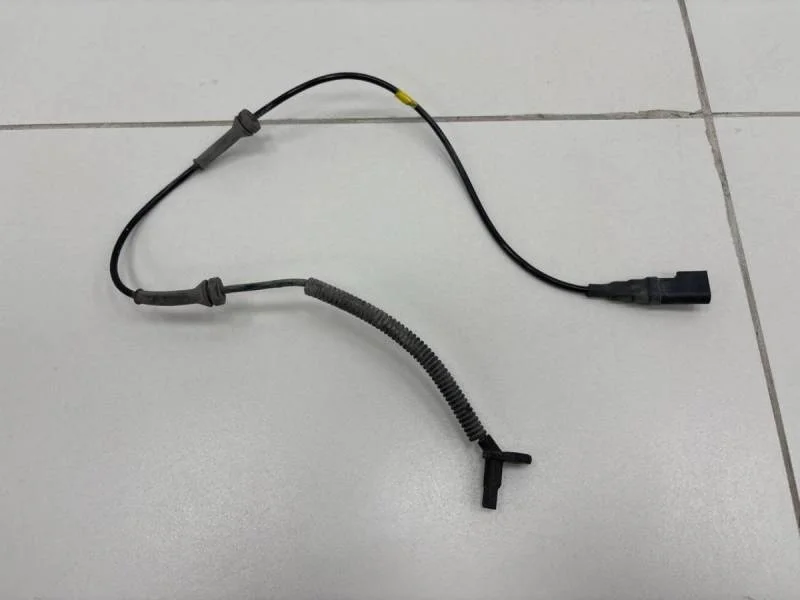 Датчик ABS передний Ford Fiesta (MK5) 2002-2008