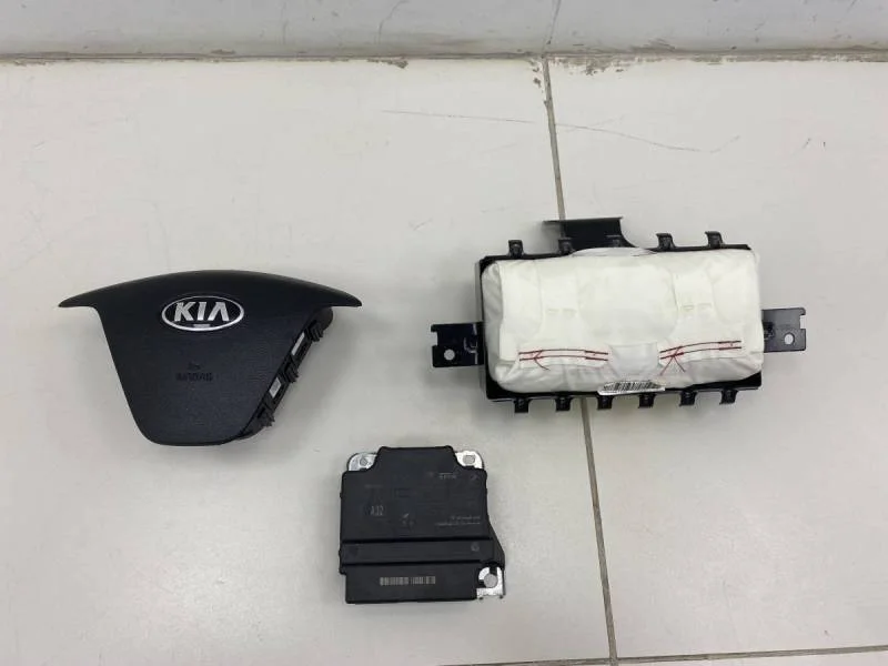 Подушка безопасности (комплект) Kia Ceed (JD) 2012-2018