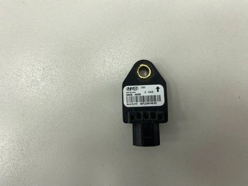 Датчик AIR BAG Kia Ceed (JD) 2012-2018