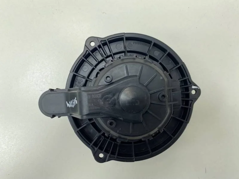 Моторчик отопителя Kia Ceed (JD) 2012-2018