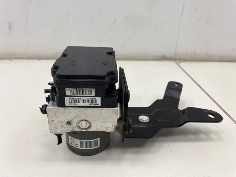 Блок ABS (насос) Kia Ceed (JD) 2012-2018