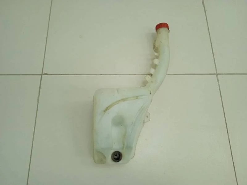 Бачок омывателя Ford Fiesta (MK5) 2002-2008