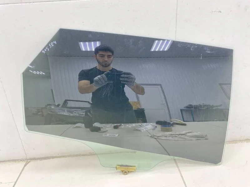 Стекло двери задней правой Kia Ceed (JD) 2012-2018