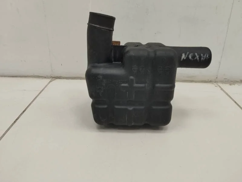 Резонатор воздушного фильтра Daewoo Nexia (N100/N150) 1995-2016