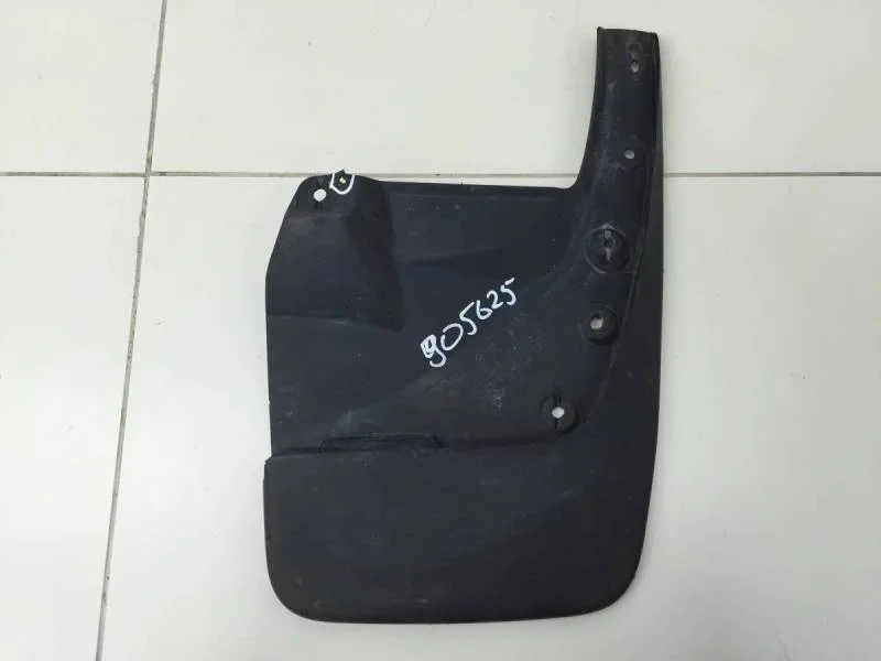 Брызговик передний правый Toyota Land Cruiser Prado (J150) 2009>