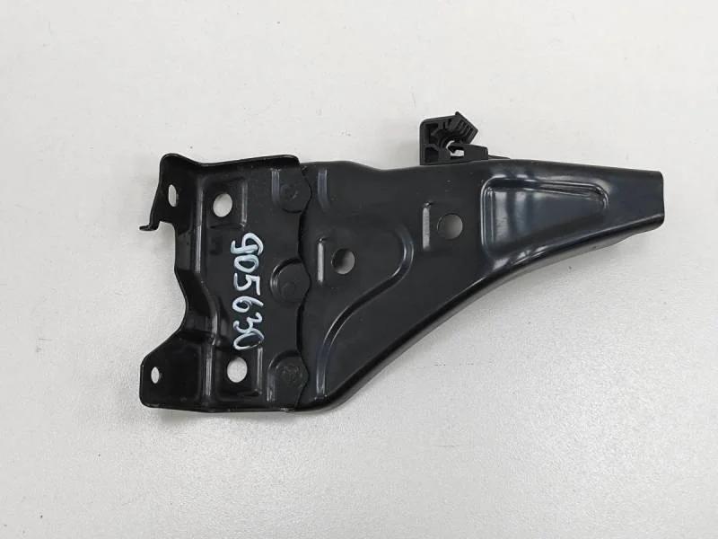 Кронштейн усилителя переднего бампера Toyota Land Cruiser Prado (J150) 2009>