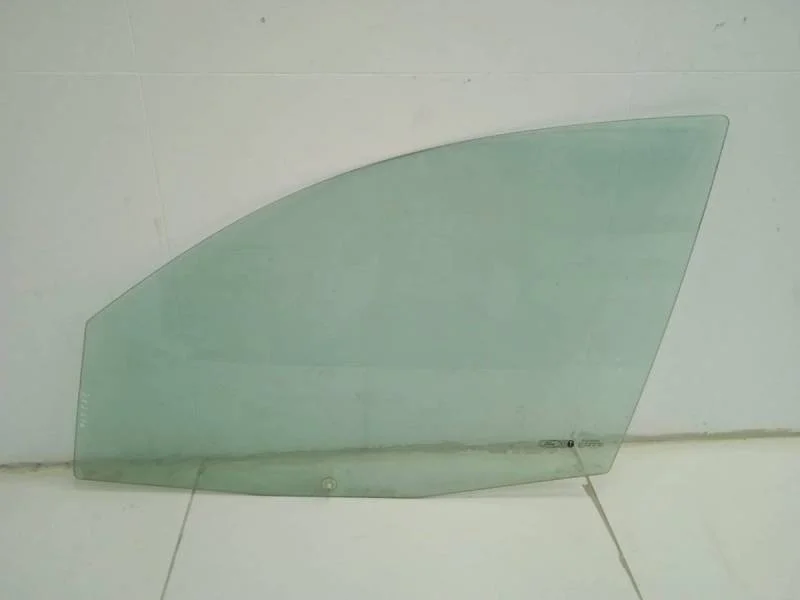 Стекло двери передней левой Ford Fusion (JU) 2002-2012