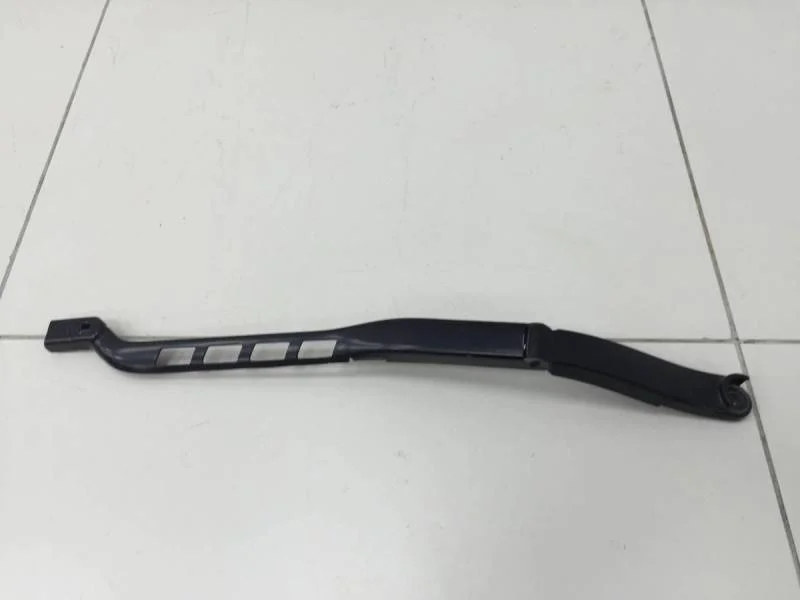 Поводок стеклоочистителя передний левый Mercedes-Benz ML-Class (W166) 2011>