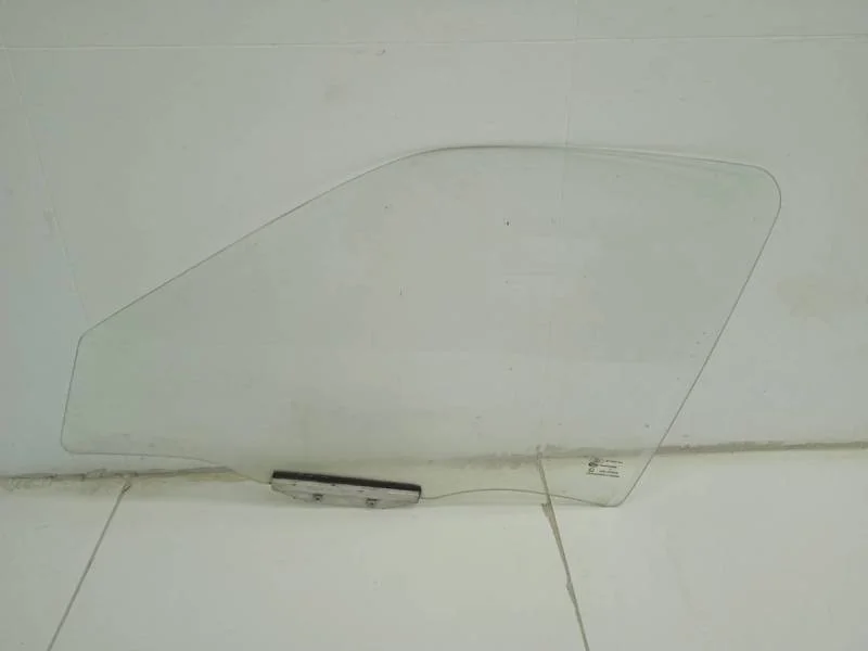 Стекло двери передней левой Daewoo Nexia (N100/N150) 1995-2016