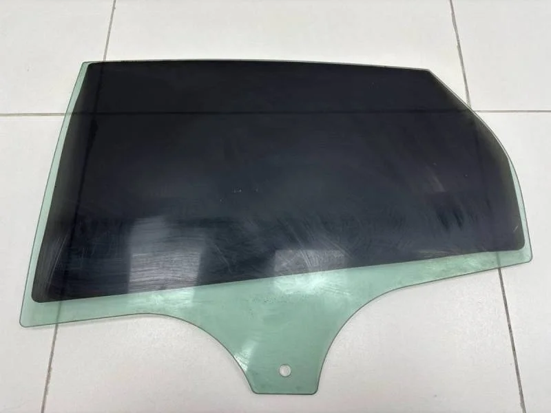 Стекло двери задней левой Ford Focus 3 2011>